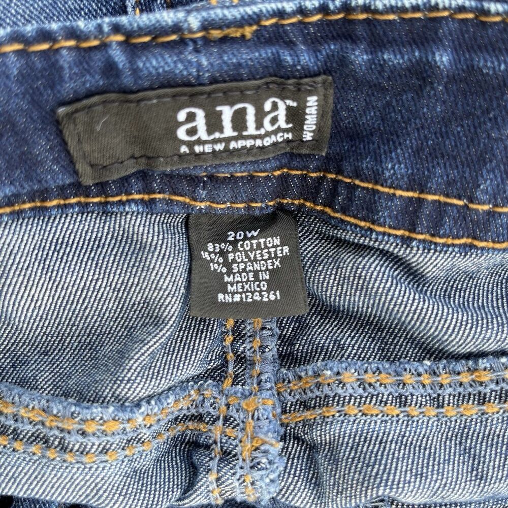 A.N.A. Womens Capri Jeans Size 20W Dark Wash Denim Cuffed Cropped Casual Stretch - Picture 5 of 7